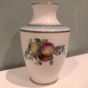 Spode small fruit and flowers vase